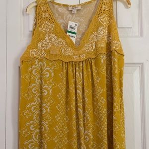 Style & Co yellow sleeveless blouse L